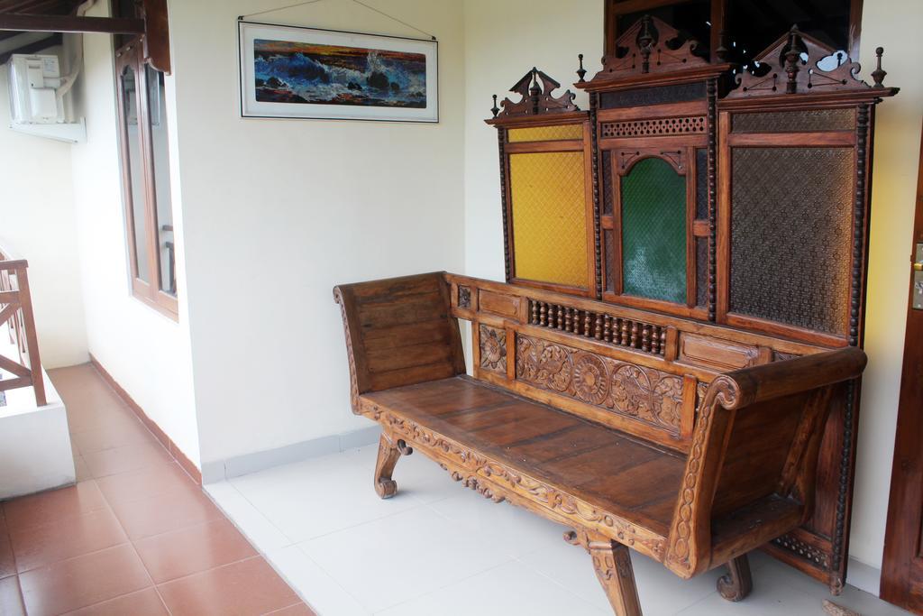 Griya Kedasih Guesthouse Yogyakarta Exteriör bild